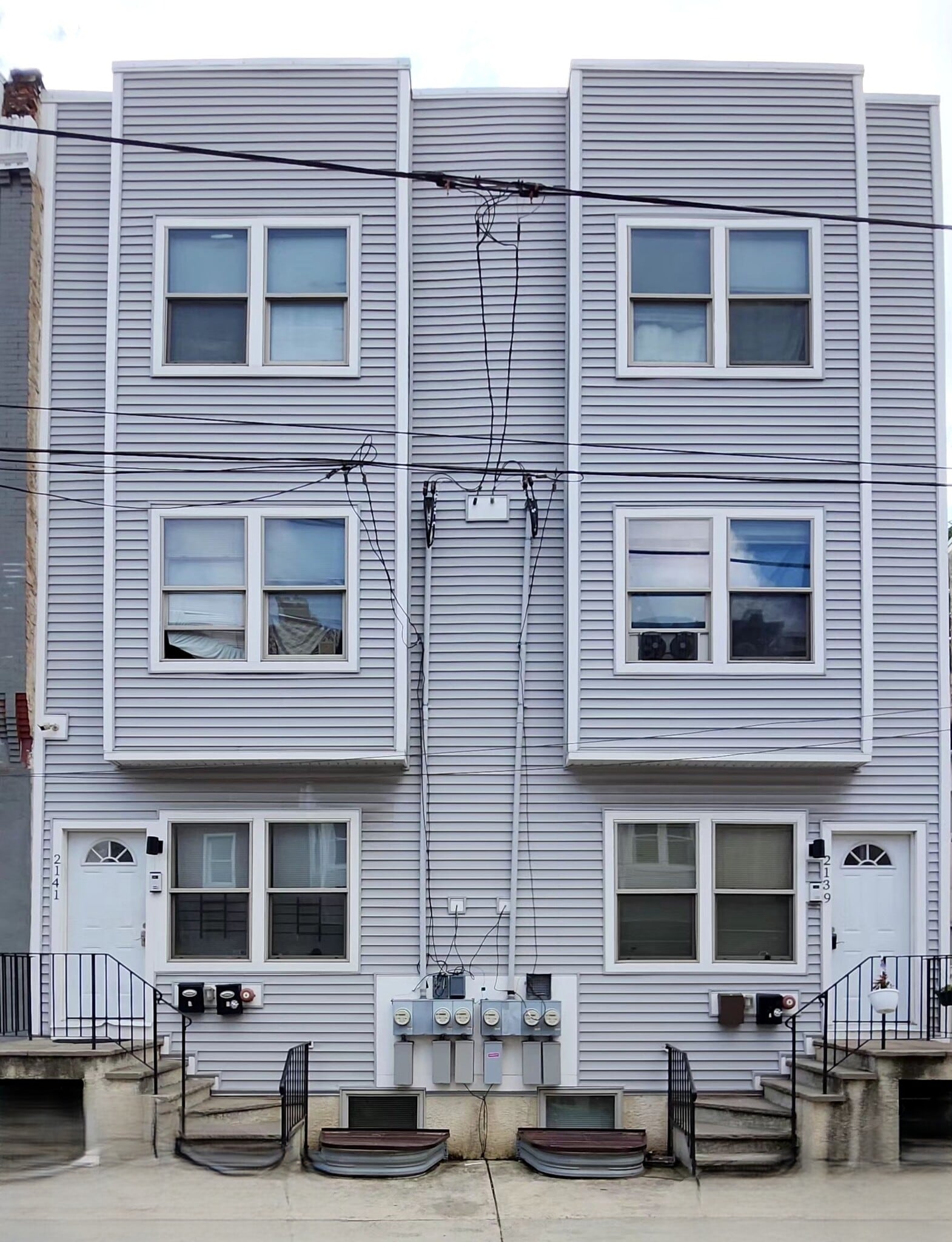 2141 N 18th St, Philadelphia, PA à vendre Photo principale– Image 1 sur 6