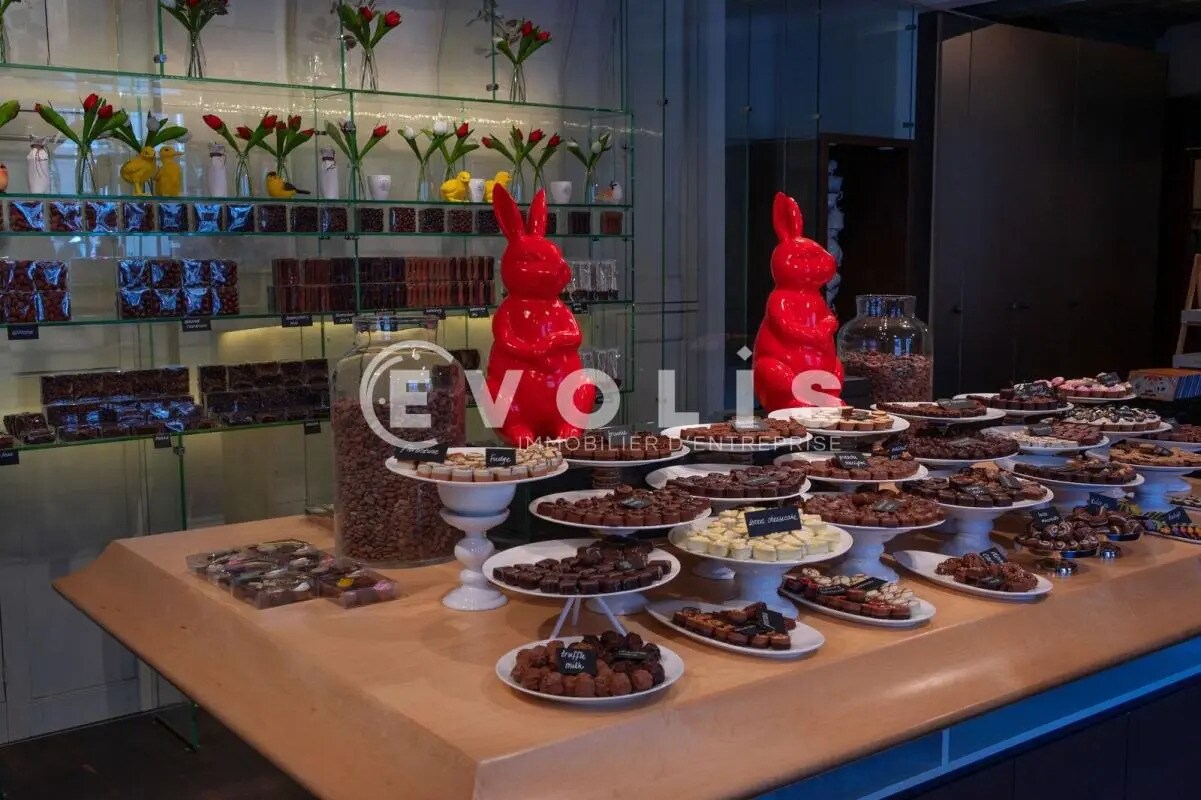 Local commercial dans Bordeaux à vendre Photo de l’immeuble– Image 1 sur 5