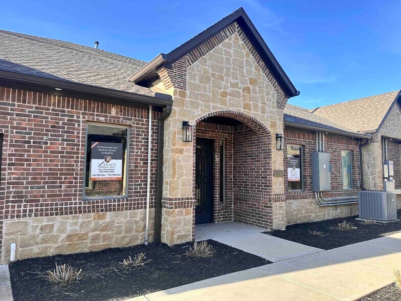 11583 Independence Pky, Frisco, TX à vendre - Photo principale – Image 1 sur 5