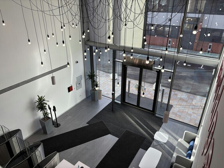 270 Milton Rd, Cambridge à louer - Photo de l’immeuble – Image 2 sur 9