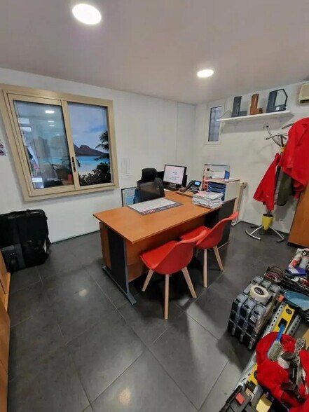 Local commercial dans Nice à vendre - Photo intérieure – Image 2 sur 3