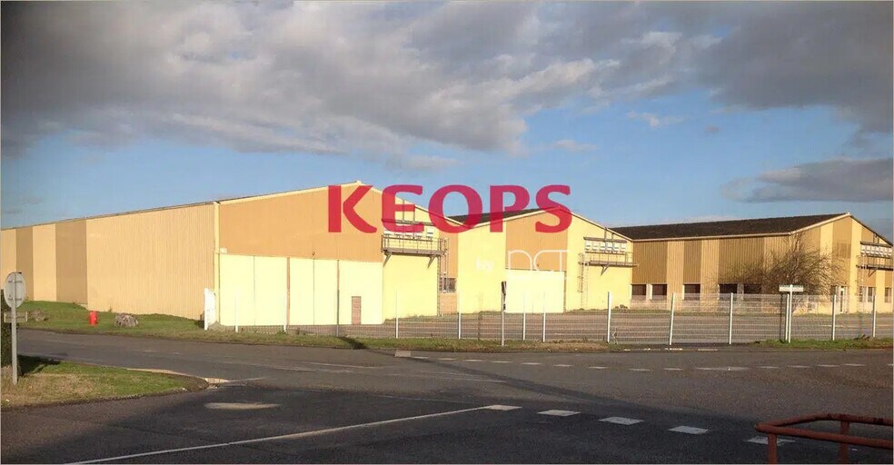 Local d'activités dans Agen à vendre - Photo de l’immeuble – Image 1 sur 5