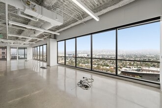 6420 Wilshire Blvd, Los Angeles, CA à louer Photo intérieure– Image 1 sur 11