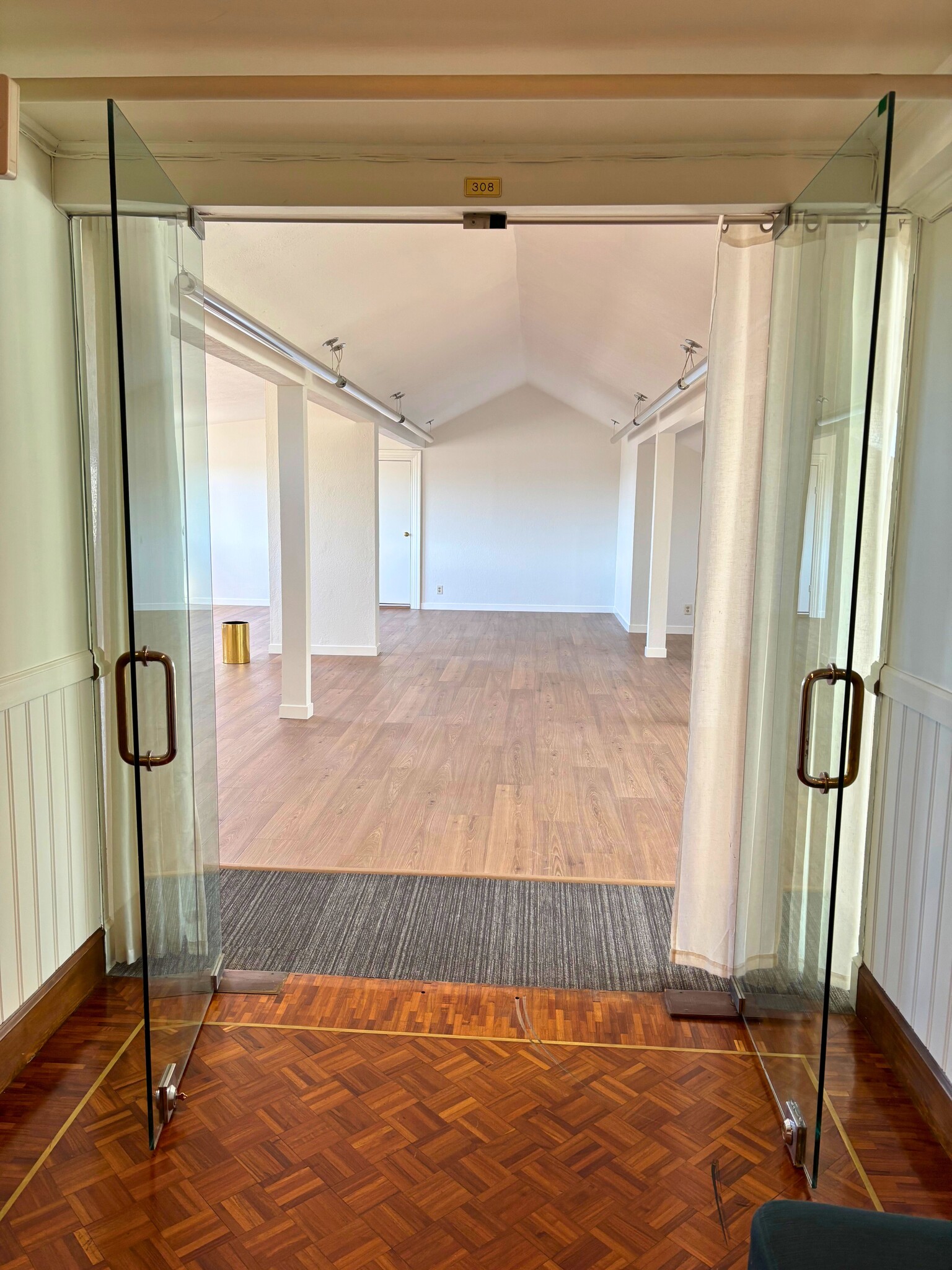 1801 Bush St, San Francisco, CA à louer Photo intérieure– Image 1 sur 6