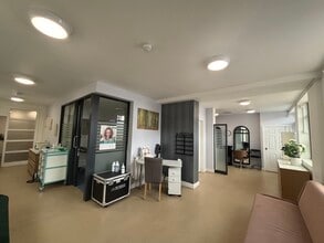 239-241 Hessle Rd, Hull à louer Photo intérieure– Image 1 sur 9