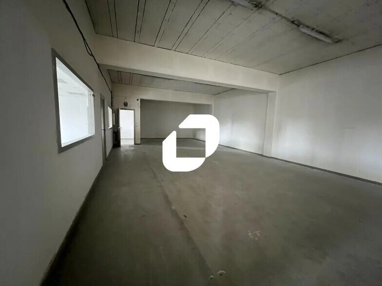 Bureau dans Lesquin à louer - Photo de l’immeuble – Image 3 sur 12