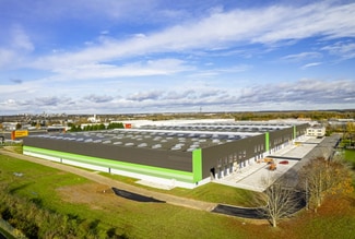 Plus de détails pour Industriel/Logistique à louer