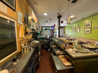 Plus de détails pour Local commercial à louer