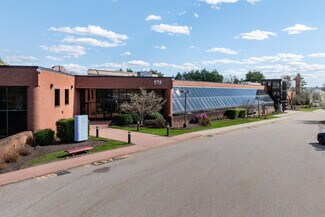 Plus de détails pour 575 West St, Mansfield, MA - Local d'activités à louer