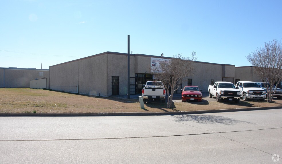 3309 Crabtree St, Fort Worth, TX à louer - Photo de l’immeuble – Image 2 sur 2