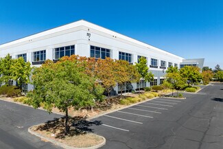 Plus de détails pour 2789-2877 Giffen Ave, Santa Rosa, CA - Industriel/Logistique à vendre