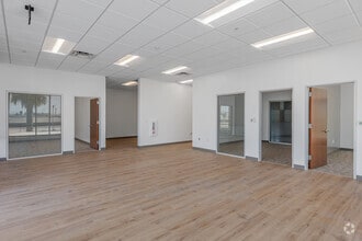 1749 Gateway Rd, Calexico, CA à louer Photo intérieure– Image 2 sur 3