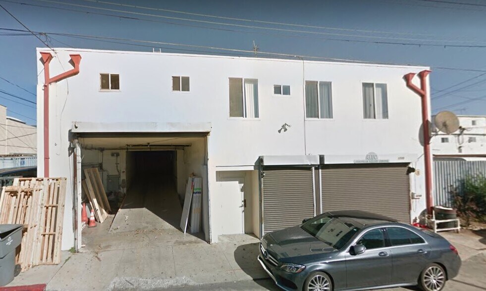 1735 Hale St, Glendale, CA à louer - Photo principale – Image 1 sur 9