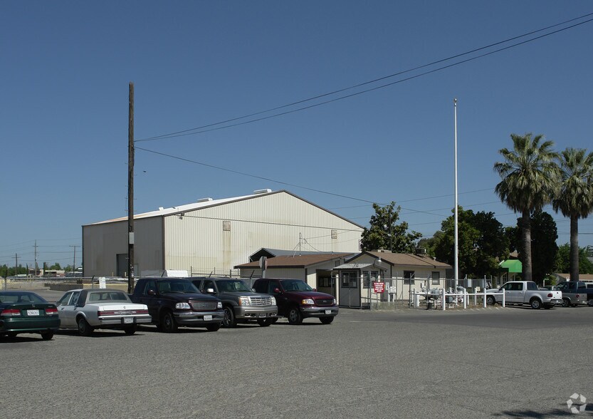 901 Packers St, Atwater, CA à vendre - Photo principale – Image 1 sur 7