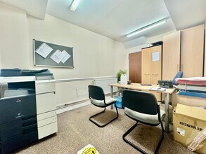 Wellington St, Luton à louer Photo intérieure– Image 1 sur 2