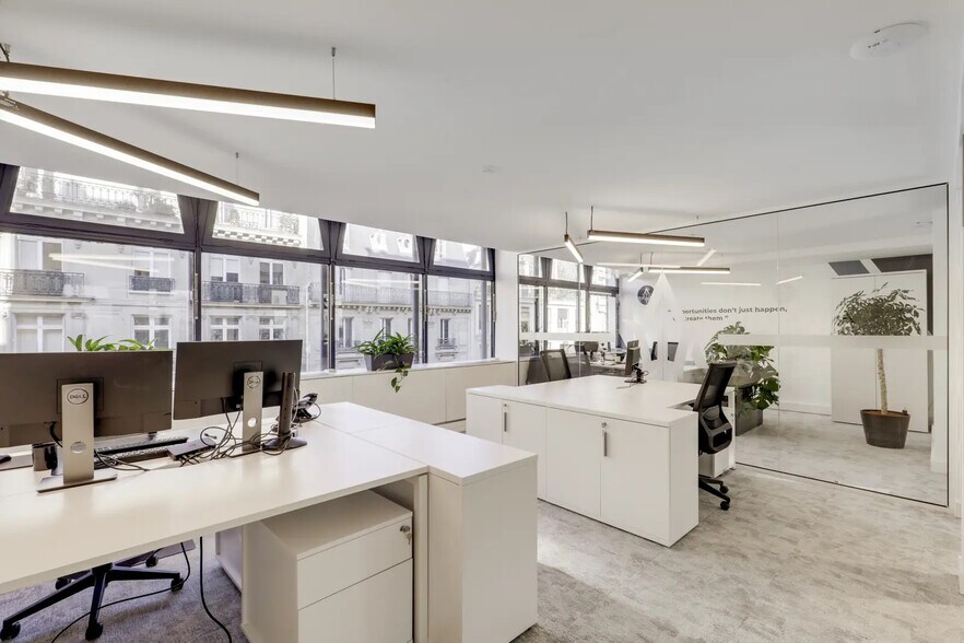 58 Rue De Prony, Paris à louer - Photo de l’immeuble – Image 1 sur 4
