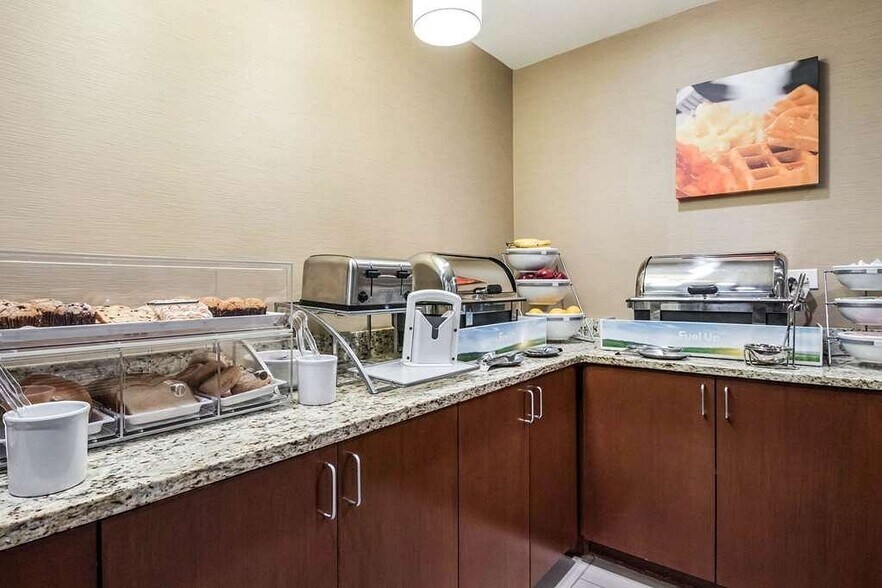 120 W Stevenson Rd, Ottawa, IL à vendre - Photo de l’immeuble – Image 3 sur 27