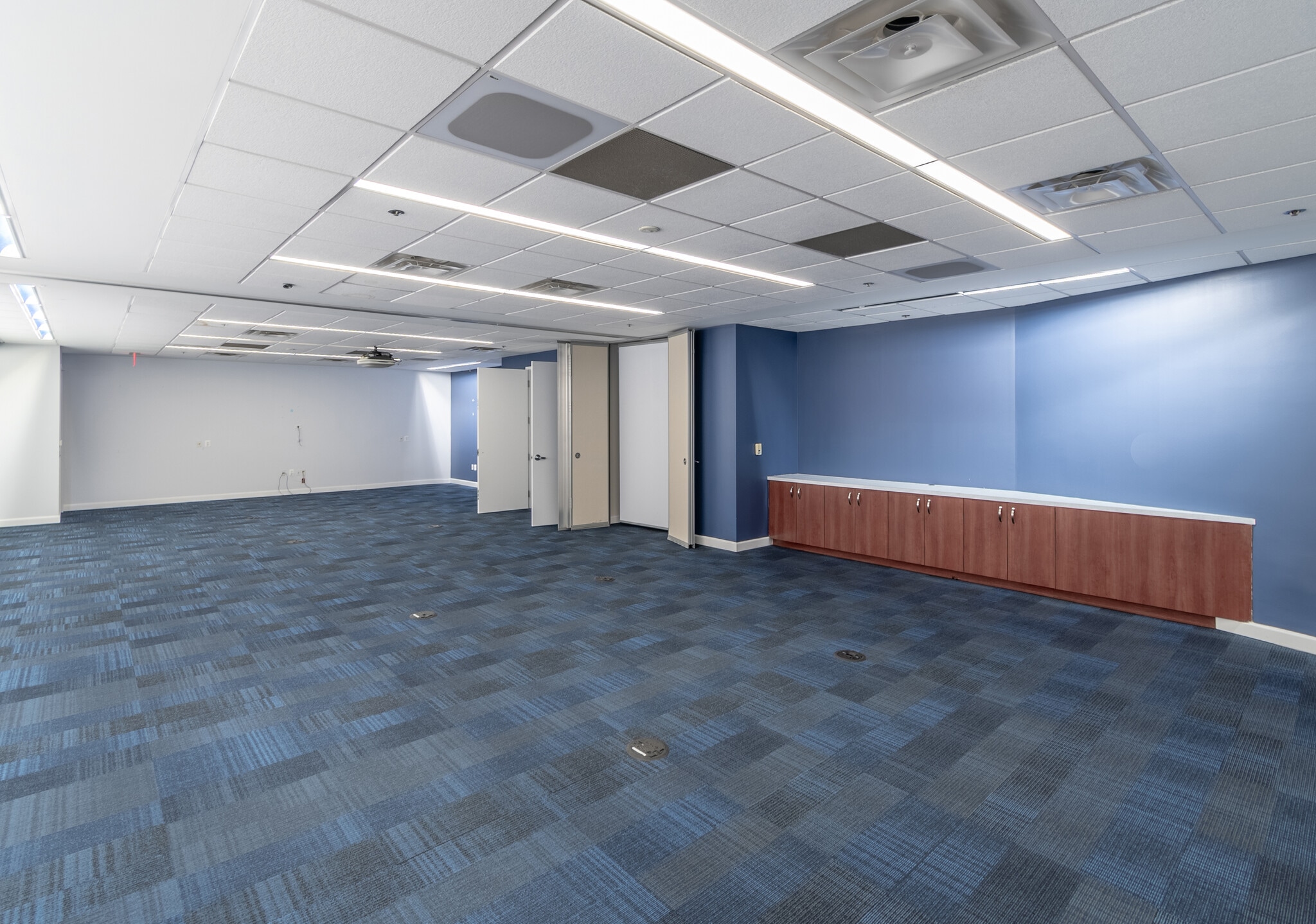 14428 Albemarle Point Pl, Chantilly, VA à louer Photo intérieure– Image 1 sur 9