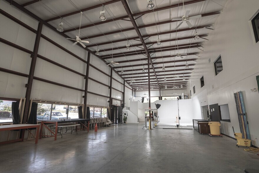 377 Veterans Memorial Hwy, Mableton, GA à louer - Photo de l’immeuble – Image 3 sur 7