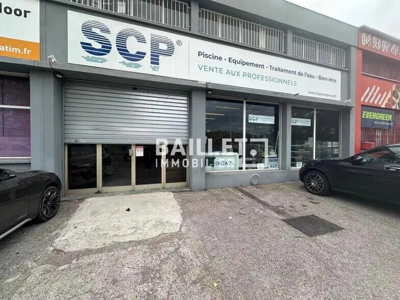 Industriel/Logistique dans Saint-Laurent-du-Var à louer - Photo de l’immeuble – Image 2 sur 20