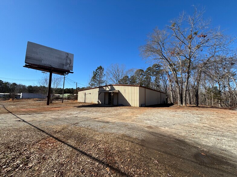 4933 Main st, Cowpens, SC à vendre - Photo de l’immeuble – Image 2 sur 9