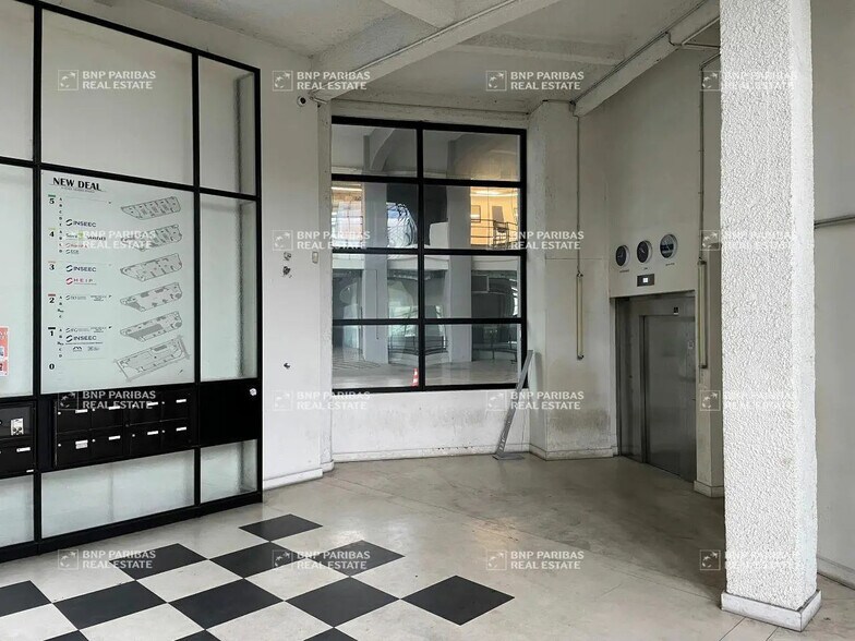 Bureau dans Lyon à louer - Photo de l’immeuble – Image 3 sur 19