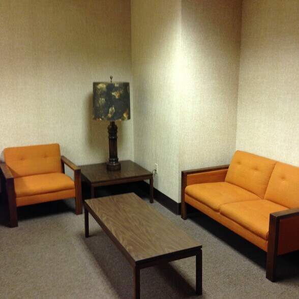 235 Terrace Ave, Huntington, WV à vendre - Photo de l’immeuble – Image 3 sur 9