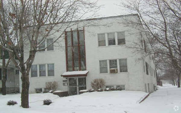 2176 Dayton Ave, Saint Paul, MN à vendre - Photo de l’immeuble – Image 2 sur 3