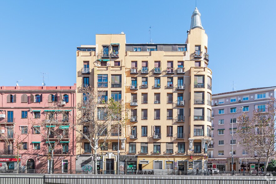 Calle De Francisco Silvela, 14, Madrid, Madrid à vendre - Photo de l’immeuble – Image 2 sur 2