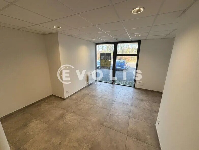 Bureau dans Amiens à louer - Photo intérieure – Image 3 sur 4