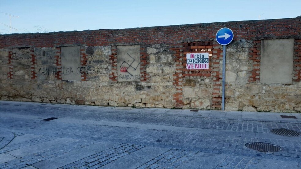 Terrain dans Villamayor, Salamanca à vendre - Photo principale – Image 3 sur 7
