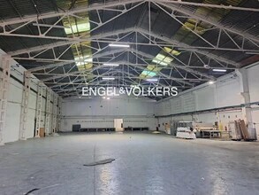 Industriel/Logistique dans L'Hospitalet de Llobregat, Barcelona à louer Photo intérieure– Image 2 sur 5