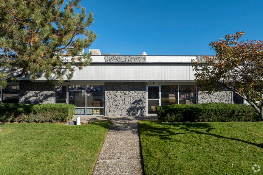 380 Freeport Blvd, Sparks, NV à vendre - Photo de l’immeuble – Image 3 sur 13