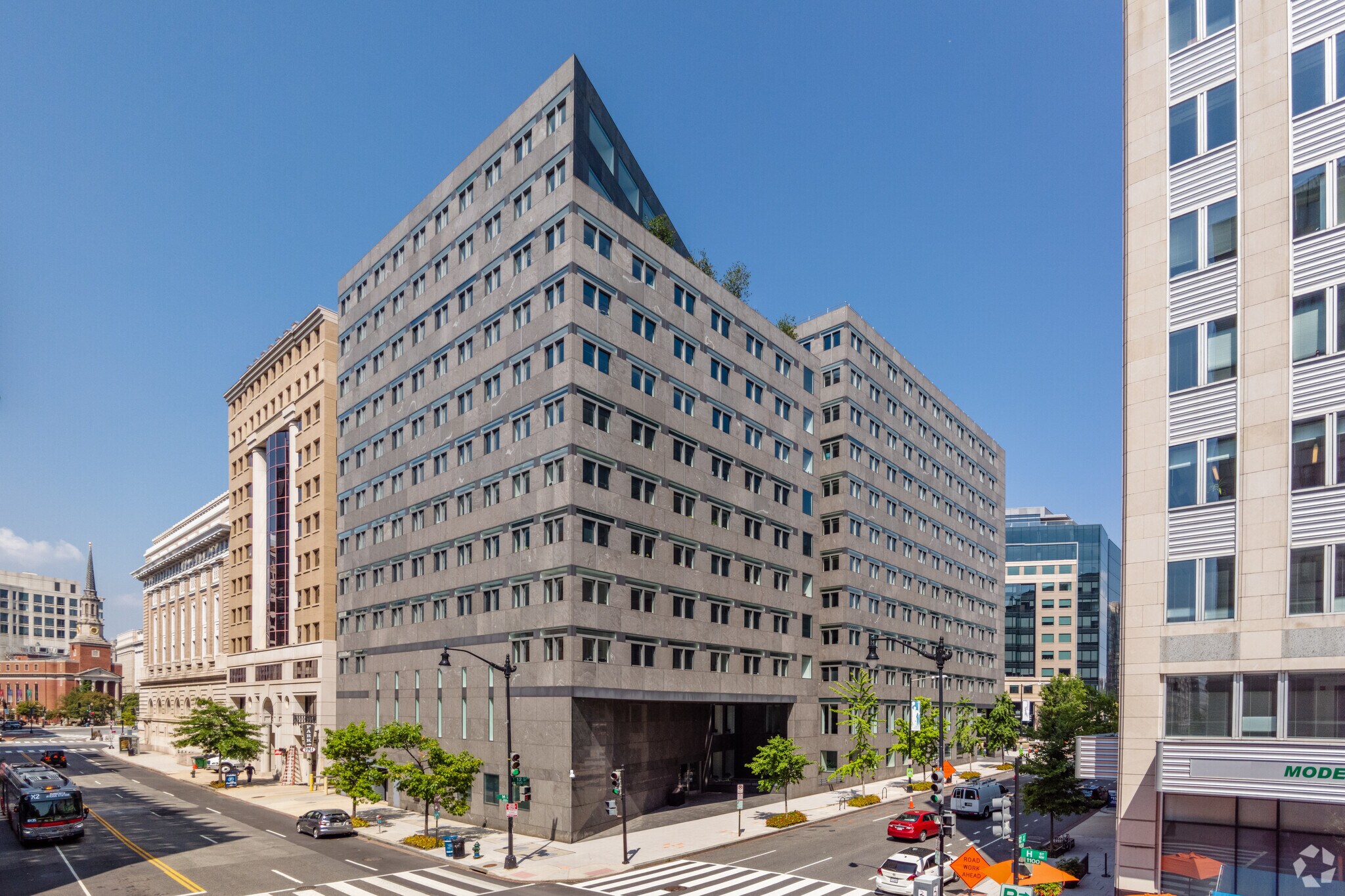 1200 New York Ave NW, Washington, DC à louer Photo de l’immeuble– Image 1 sur 5
