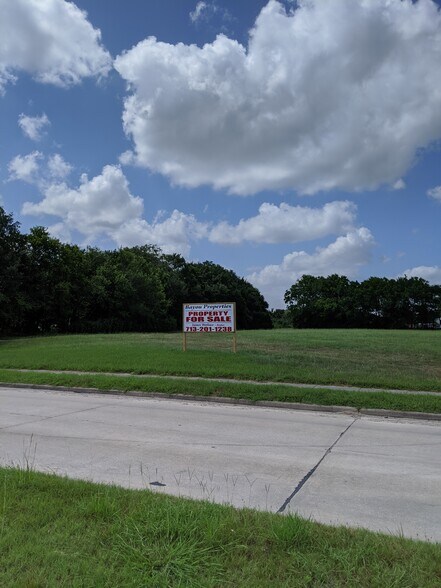 6633 Orem, Houston, TX à vendre - Photo de l’immeuble – Image 3 sur 5