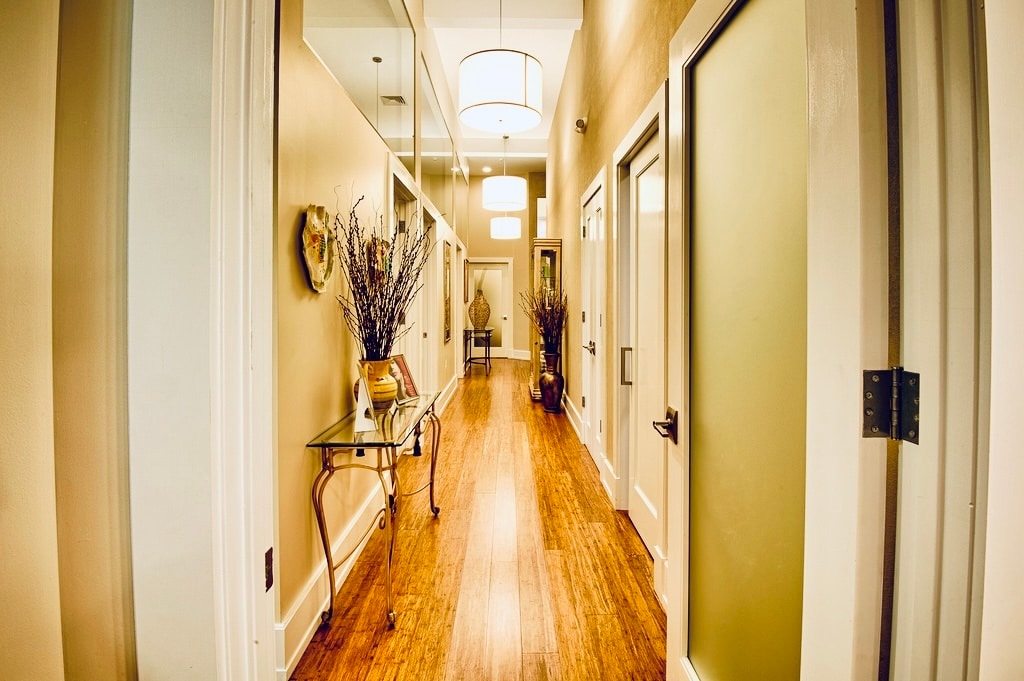 8 Hillside Ave, Montclair, NJ à louer Photo intérieure– Image 1 sur 3
