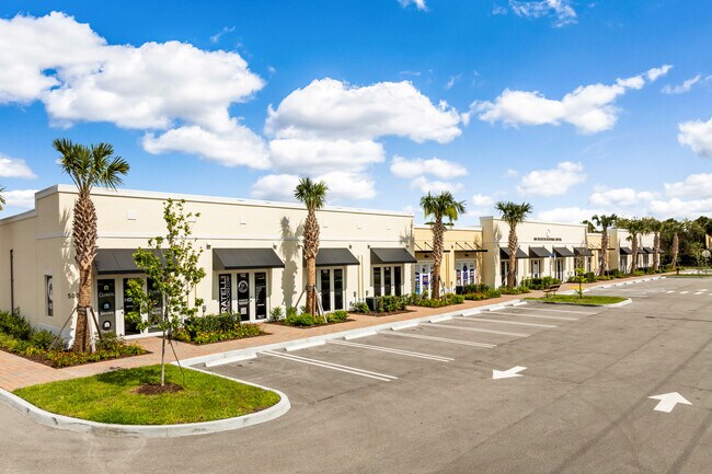 Plus de détails pour 500-510 NW  Peacock Boulevard, Port Saint Lucie, FL - Industriel/Logistique à louer