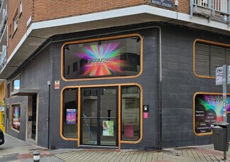 Plus de détails pour Local commercial à louer