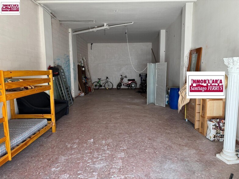 Local commercial dans València à vendre - Photo de l’immeuble – Image 2 sur 4