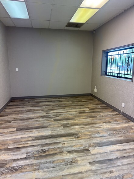 7620 Eastex Fwy, Beaumont, TX à vendre - Photo de l’immeuble – Image 3 sur 6