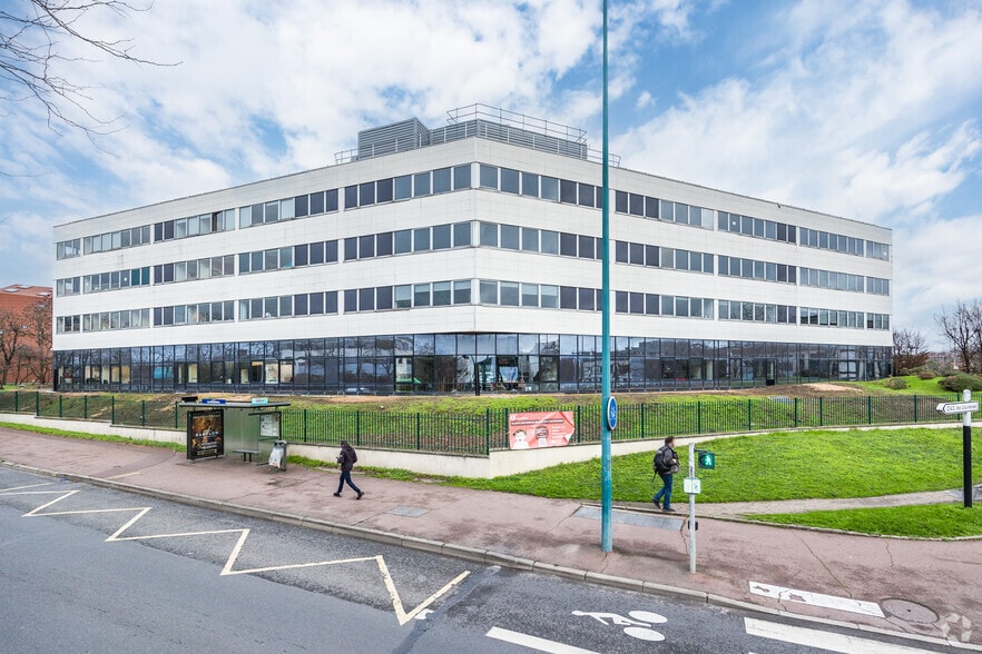9 Allée Des Barbanniers, Gennevilliers à vendre - Photo principale – Image 2 sur 6