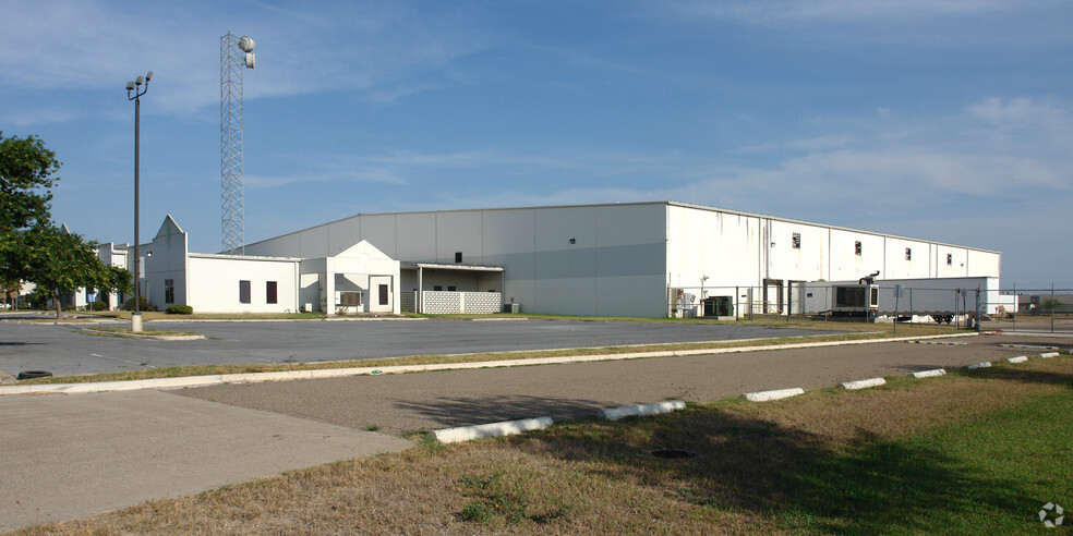 3801 W Ursula Ave, McAllen, TX à louer - Photo principale – Image 1 sur 2