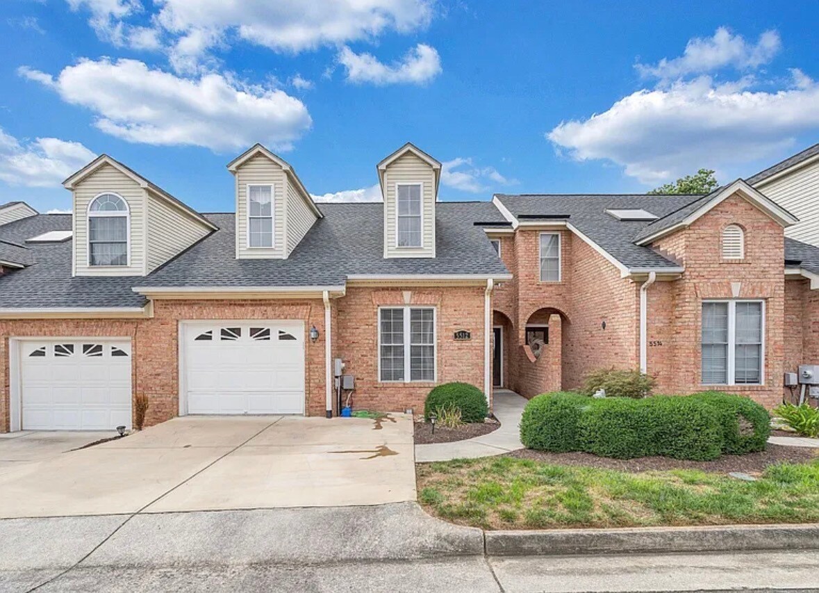 5512 Capulet Ct, Cave Spring, VA à vendre Photo principale– Image 1 sur 6