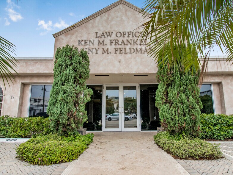 71 NE 27th Ave, Pompano Beach, FL à vendre - Photo de l’immeuble – Image 3 sur 32