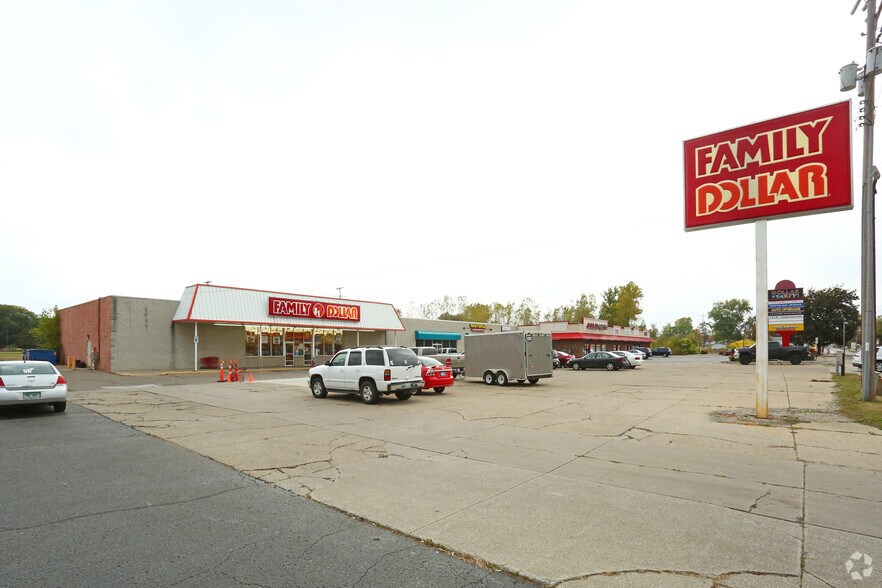 520-540 S Mill St, Clio, MI à vendre - Photo de l’immeuble – Image 3 sur 5