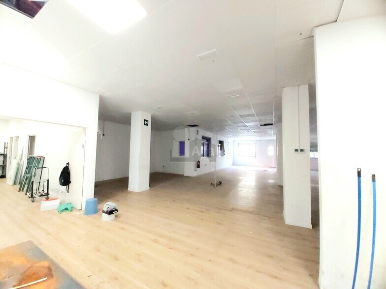 Immeuble residentiel dans Madrid, Madrid à vendre - Photo de l’immeuble – Image 1 sur 1