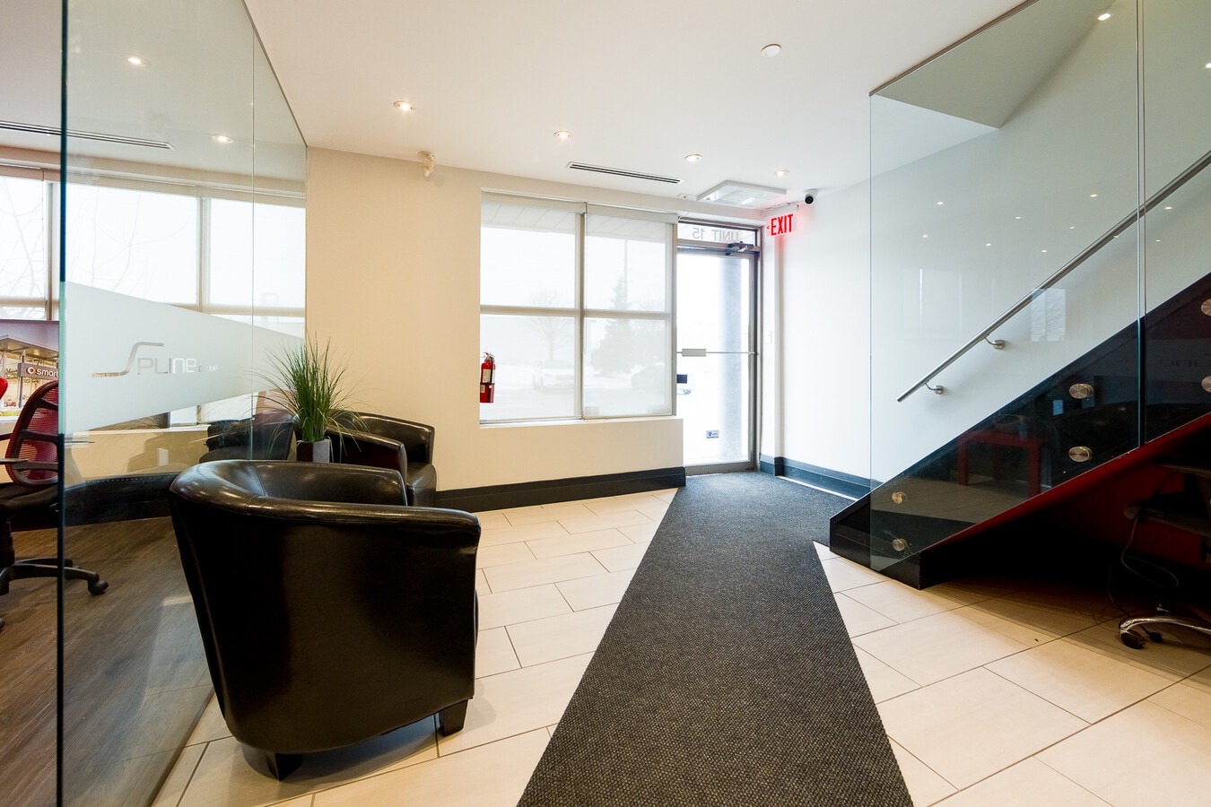 7015 Tranmere Dr, Mississauga, ON L5S 1T7 - Lot 15 - - Photo intérieure - Image 2 of 26