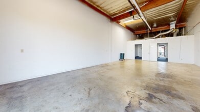 1251-1401 S Beach Blvd, La Habra, CA à louer Numérisation 3D Matterport– Image 1 sur 10