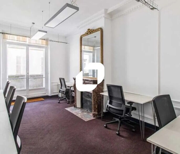 Bureau dans Paris à louer - Photo de l’immeuble – Image 2 sur 5