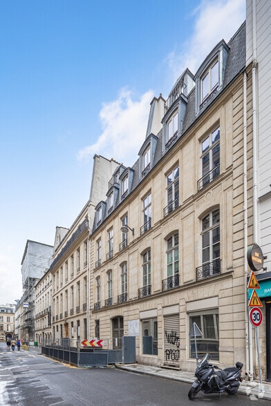 3-5 Rue Louis Le Grand, Paris à louer - Photo de l’immeuble – Image 2 sur 24